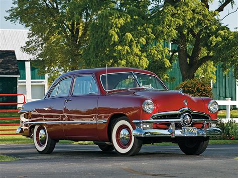 ford tudor 1950.